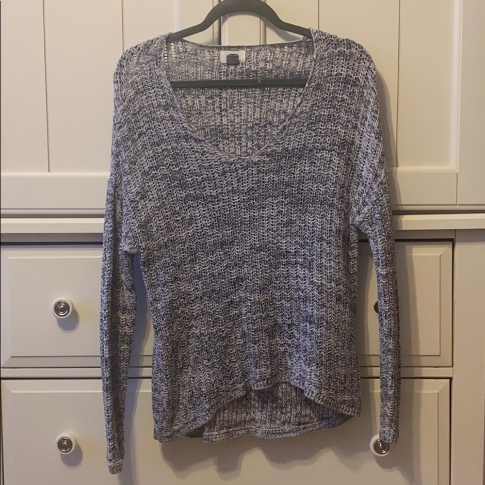 Old navy sweater